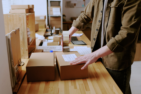 Top Packaging Materials for Cold Weather Shipping